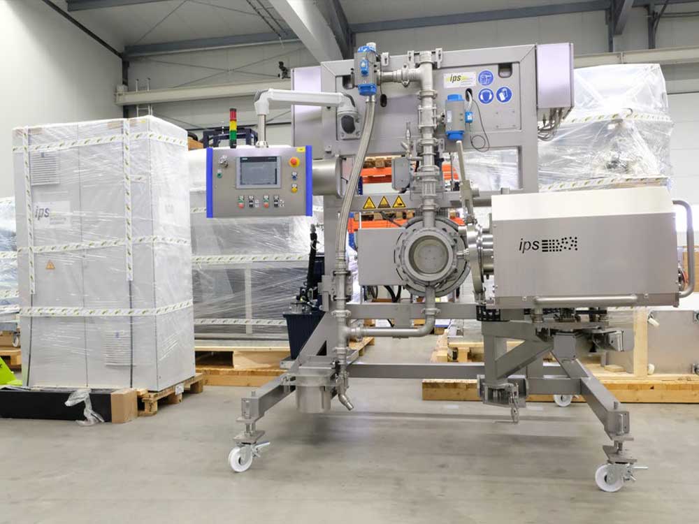 Compoundeur MOCOM setzt auf neue ips-Anlage